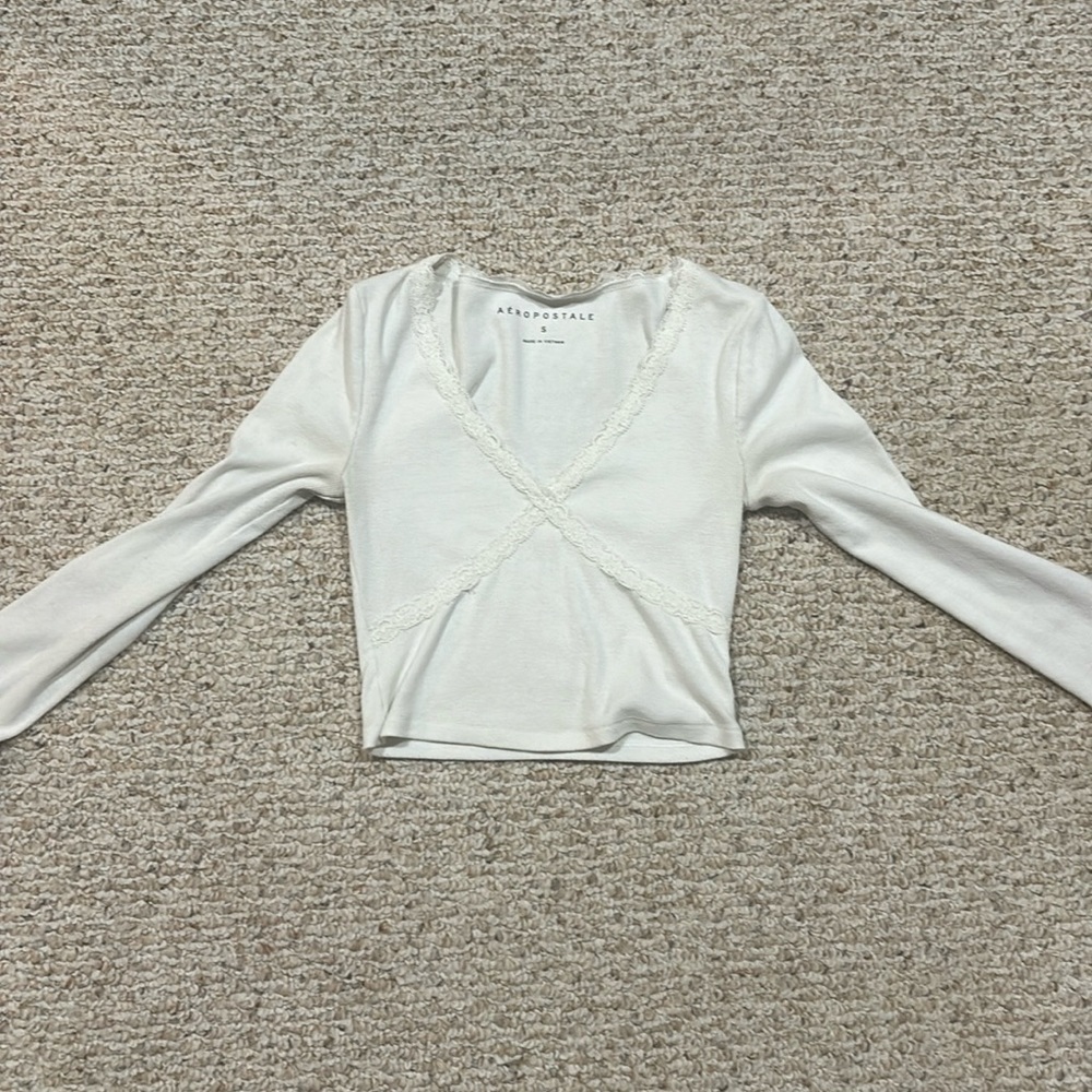 Dainty Aeropostale Top